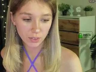 viviany from CamSoda
