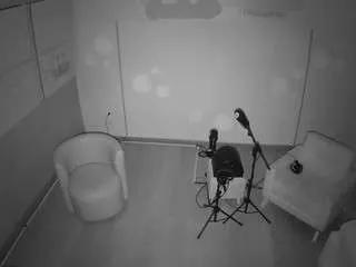 Photos of voyeurcam-jb-podcast from CamSoda is Freechat