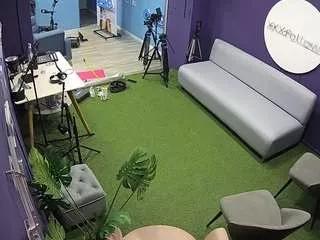Photos of voyeurcam-jb-xfollow-2 from CamSoda is Freechat