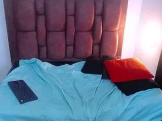 vsheilyblossomper from CamSoda is Freechat