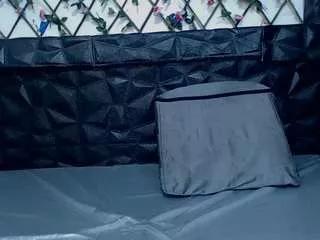 yarashinex69 from CamSoda