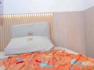 yeliss-brown from CamSoda is Freechat