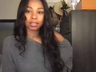 yourdreamdoll from CamSoda is Freechat