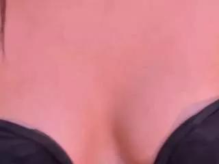 Photos of zoearmstrong from CamSoda is Freechat