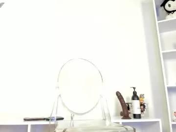 1m_nahomi webcams show profile image 