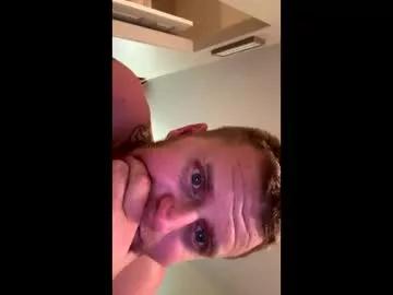 22bigelo2316 from Chaturbate