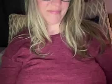 3xxxdaily from Chaturbate