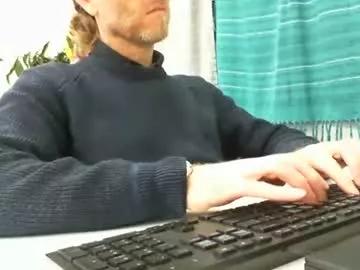 555tony555 from Chaturbate