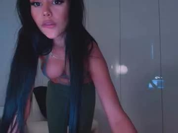 8selene model from Chaturbate