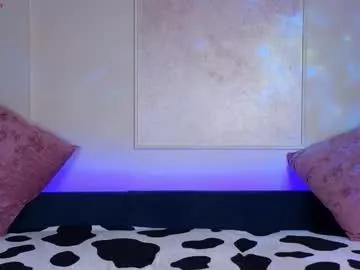_a_n_n_y_ from Chaturbate