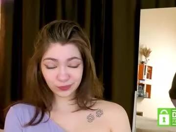 _emilyzortea_ webcams show profile image 