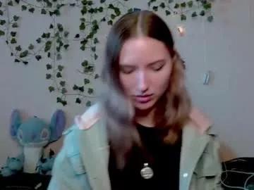 _kikiclark_ from Chaturbate