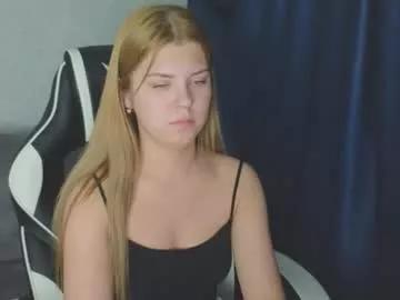 _kirieshka webcams show profile image 
