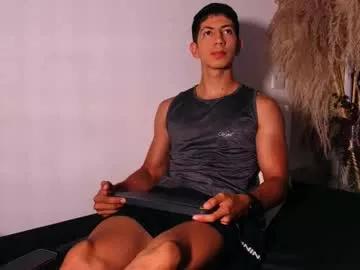 aa_xel from Chaturbate