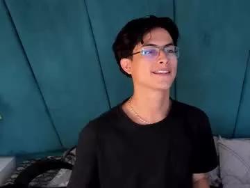 aaron_eze from Chaturbate