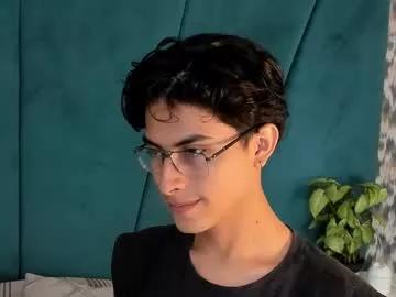 aaron_eze from Chaturbate