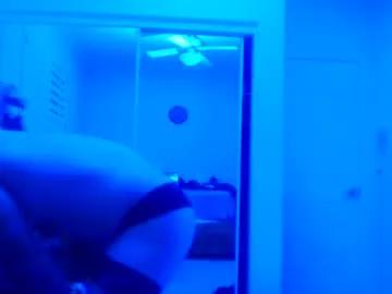 Aaronprezent webcams show profile image 