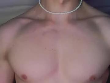 adam_21cm from Chaturbate