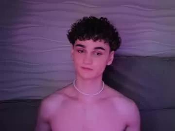 adam_21cm from Chaturbate