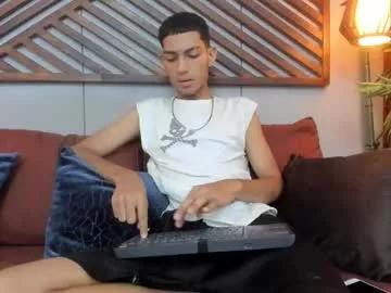 Adonis_wb webcams show profile image 