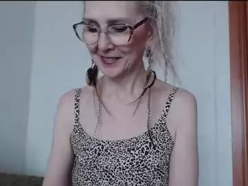 agatha_moore_ from Chaturbate