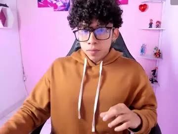 akazaboy from Chaturbate