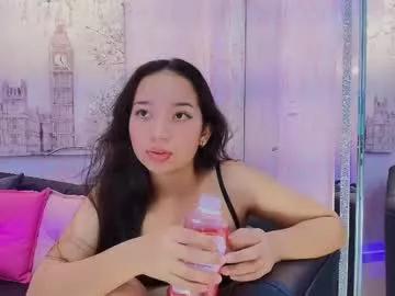 Akimmi_ webcams show profile image 