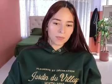 alaia_skater from Chaturbate