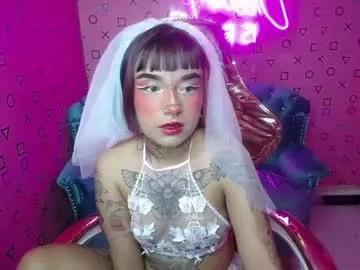 alana_v_ from Chaturbate