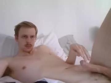 alca205 from Chaturbate