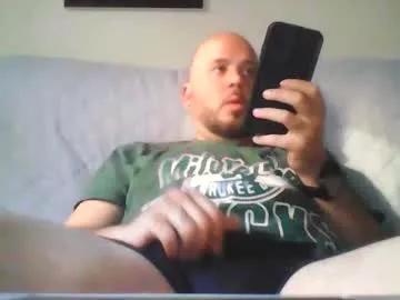 aleeexxxx4u from Chaturbate