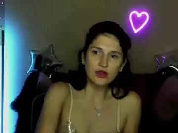 alianna_solo_kiss from Chaturbate