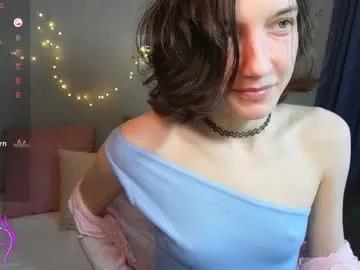 Alicapure webcams show profile image 