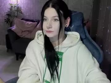 Alinegreeeen webcams show profile image 