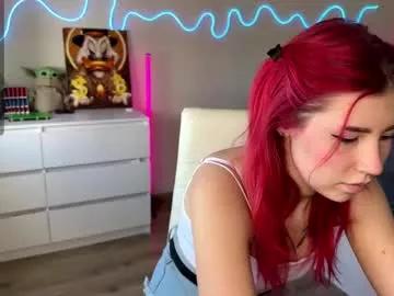 Discover our girls online shows and discover the company of countless livestreamers, with stunning shapes, sex toys and more.
