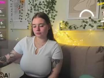 alli_aster from Chaturbate
