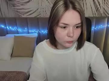 alli_zi from Chaturbate