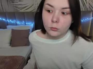 alli_zi from Chaturbate