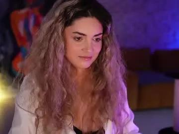 alliesynns from Chaturbate
