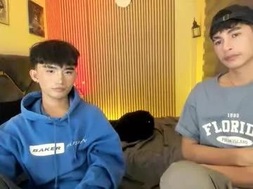 alluring_alpha from Chaturbate