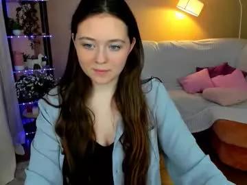 alluringeyess from Chaturbate
