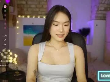 allyah_sky from Chaturbate