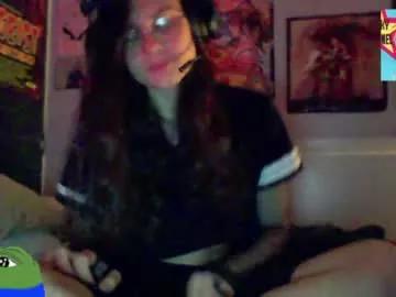 allyv527 from Chaturbate