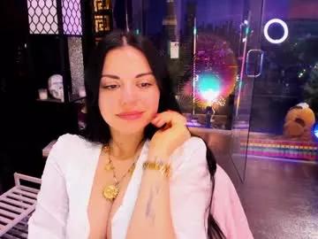 alma_pearl from Chaturbate