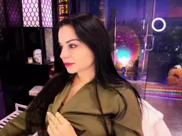 alma_pearl from Chaturbate
