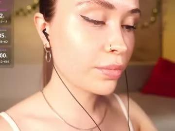 alma_yammy from Chaturbate