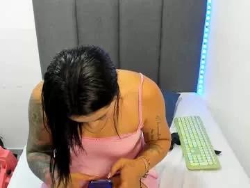 almaa__ from Chaturbate