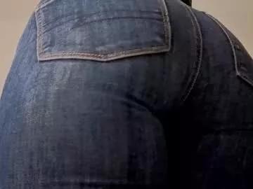 almma_ from Chaturbate