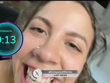 Alondra_on_fire webcams show profile image 