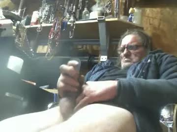 alwayshard4u1 from Chaturbate